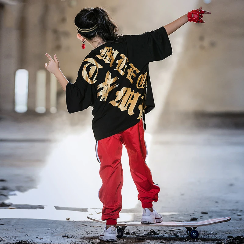 Костюм для танцев девочек одежда в стиле хип-хоп черная рубашка красные брюки