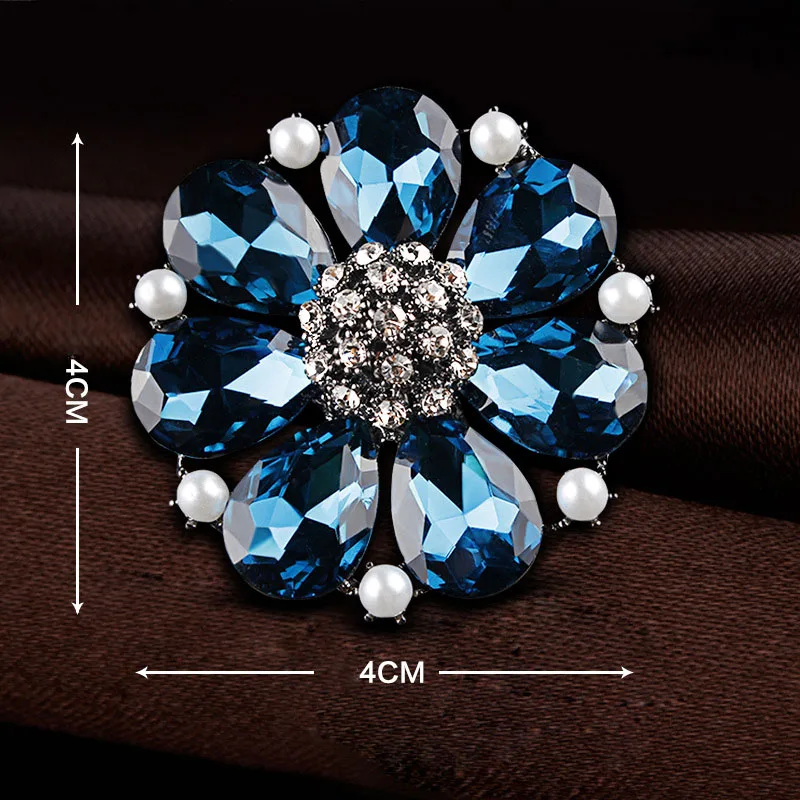 

RE Mens brooch brand design popular choice Crystal brooch