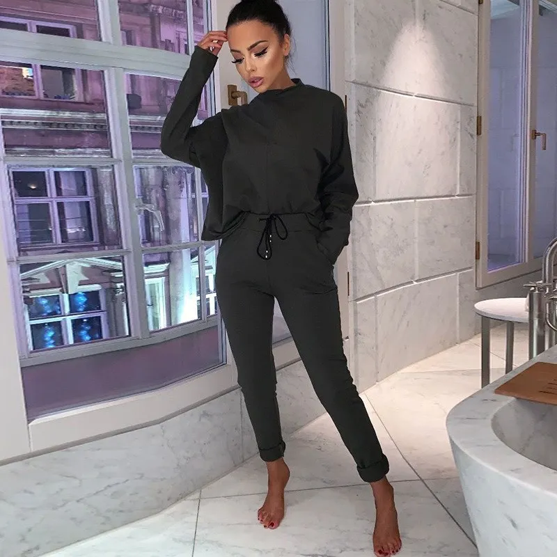 Спортивный костюм свободный однотонный топ с длинным рукавом и брюки-карандаш на
