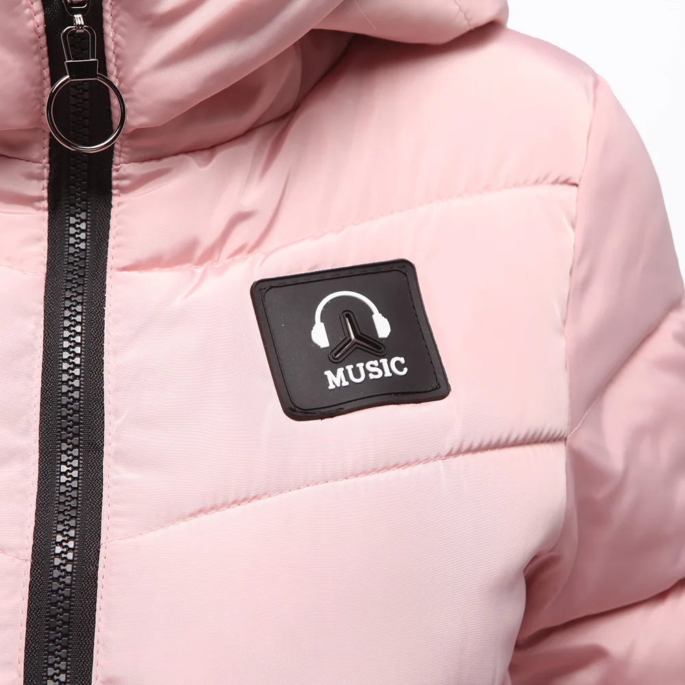 Женская зимняя парка с капюшоном надписью DC26|Женские пуховики| |