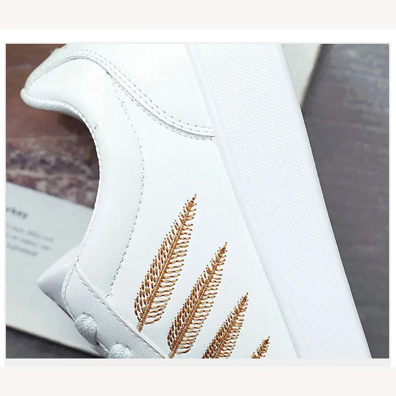 Woman Casual shoes Non-slip Gold embroidery PU leather Designer spring sneakers platform white for women baskets femme 