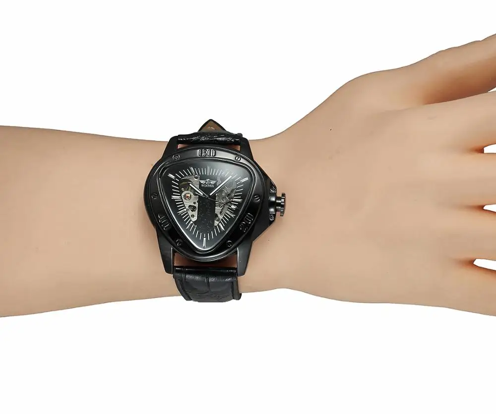 Фото t-WINNER  Fashion creative triangle surface classic black and grey  three-pointer belt men wrist watch №5