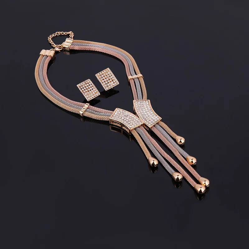 2018 модные высококачественные комплект ювелирных изделий в Дубае золотого цвета