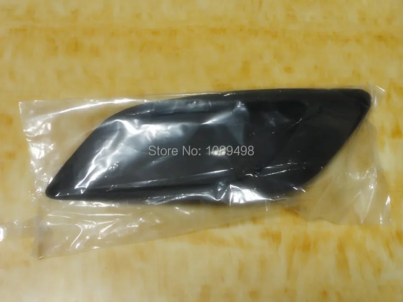 Противотуманная фара для правого переднего бампера 8M51-19952-BE Ford Focus 2 2009 2010 2011 седан