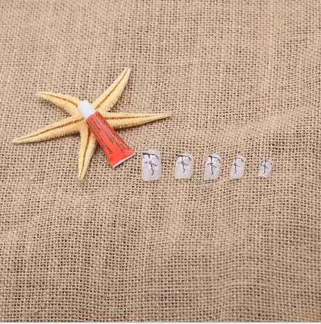 Накладные ногти NOQ с дизайном 12 шт. блестящий короткий дизайн для девочек