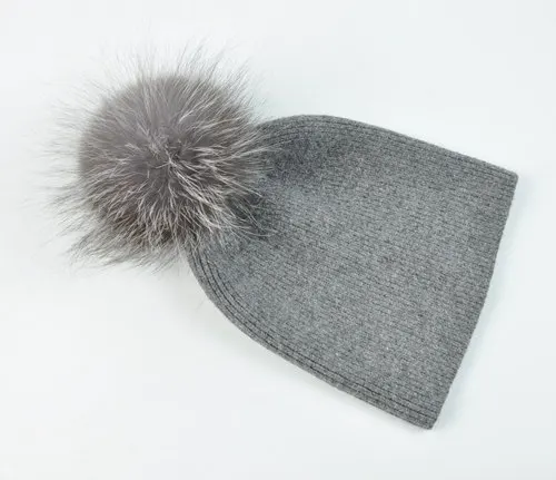 Dark grey silver fox Женская шапка из меха енота с помпонами, Весенняя теплая вязаная Повседневная Высококачественная модные шляпы, Женская Шерстяная Вязаная Шапка-бини - Цвет: Dark grey silver fox