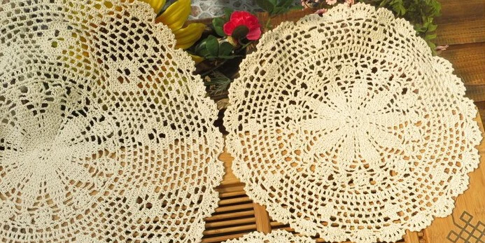 Цветы ручной работы вязаные крючком маленькие скатерти хлопковая подставка