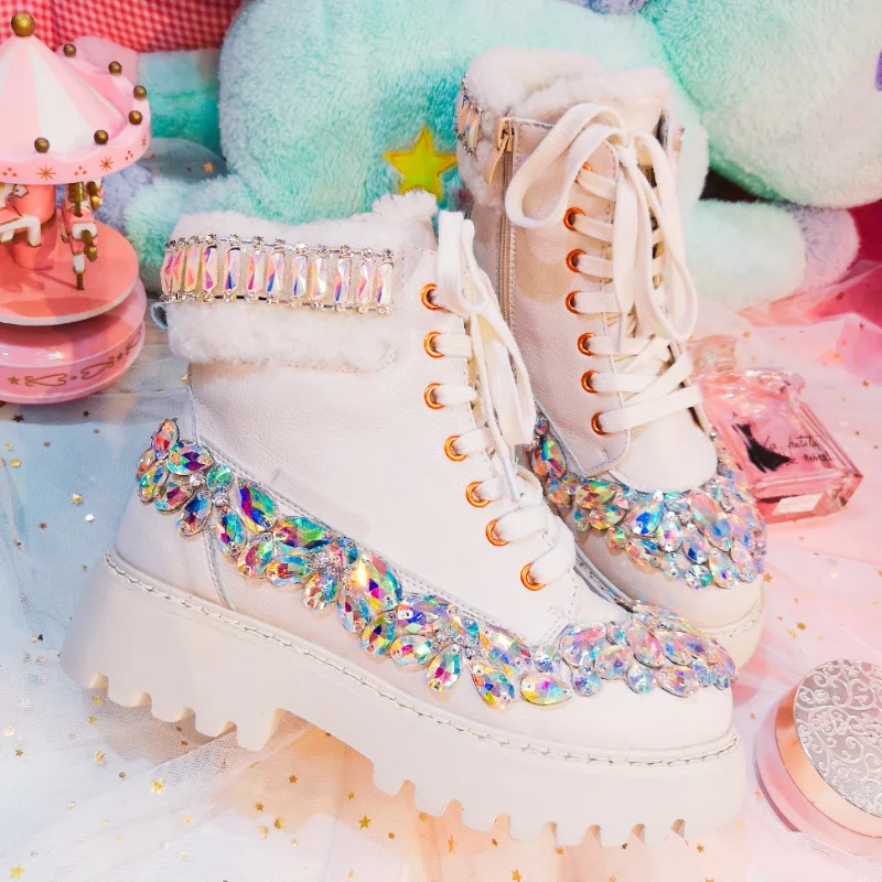 

New autumn and winter handmade diamond-encrusted warm-keeping and velvet - increased snow boots women's short tub