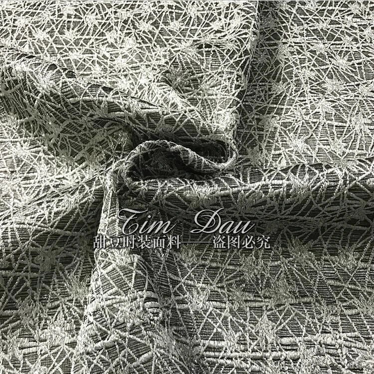 2018 Европейская и американская весенне осенняя Большая Золотая шелковая текстура