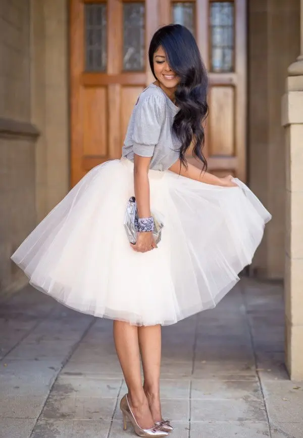 

2018 Fashion Delicate 5 Layers Women Knee Length Summer Adult Tutu Tulle Skirts For Wedding Party Plus Size Vestidos