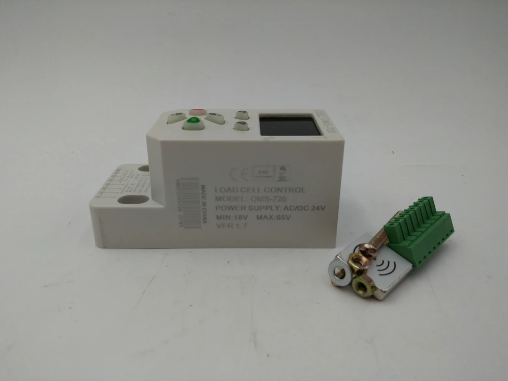 

DC24V 4 Relay Load Limiter Displacement Sensor for Elevator Lift OMS-720