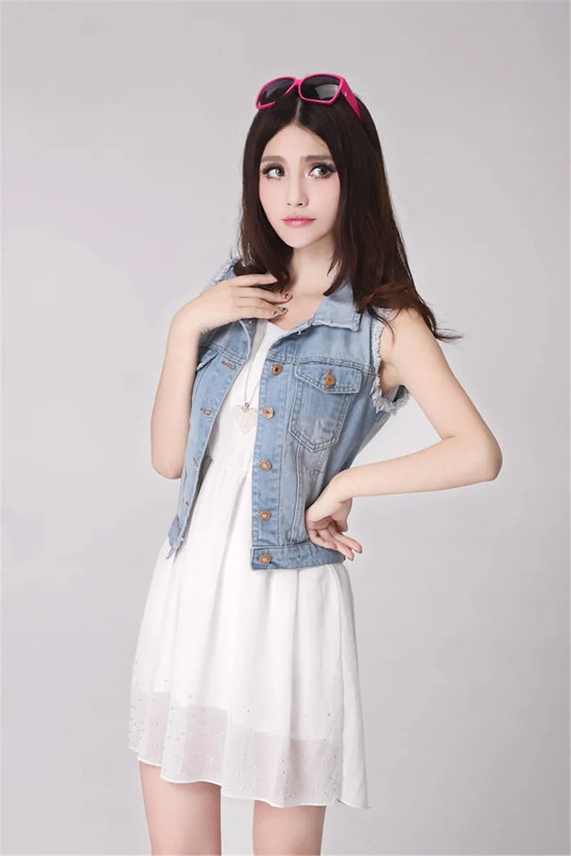 Жилет женский джинсовый повседневный винтажный кардиган из денима без рукавов с