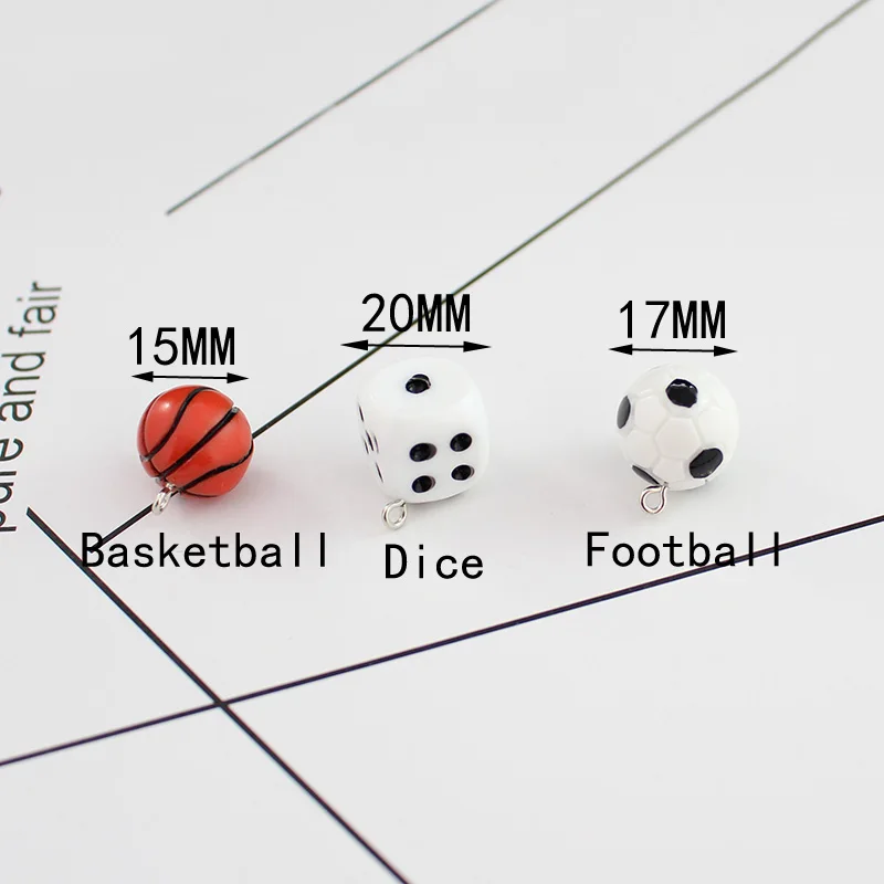 Кости подвески 3D смолы высшего качества классический черный и белый футбол