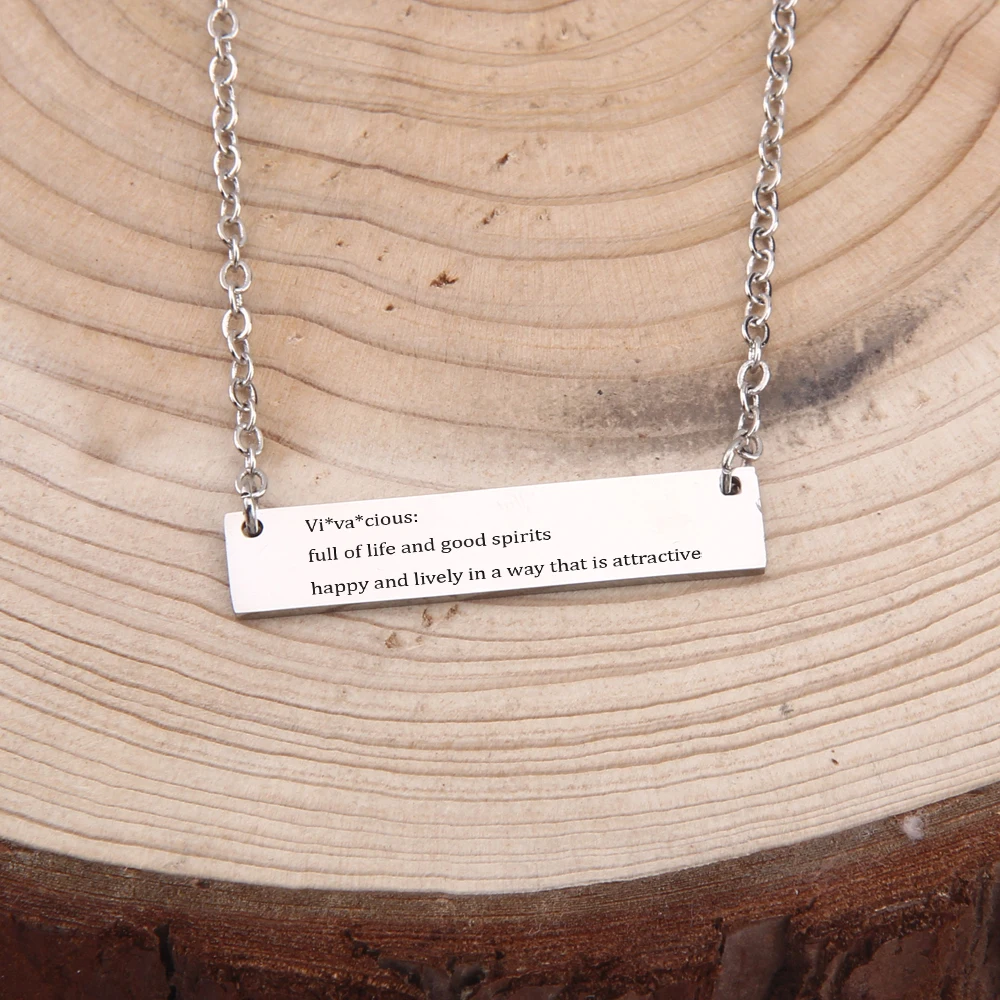 Вдохновляющее ожерелье с гравировкой счастливое и прекрасное зеркало