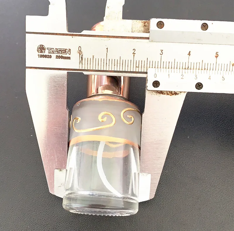 

12ml Elegant Cylindrical Hand-painted Perfume Empty Spray Bottle Perfume with New Gold Cover Glass Bottle 100PCS/LOT