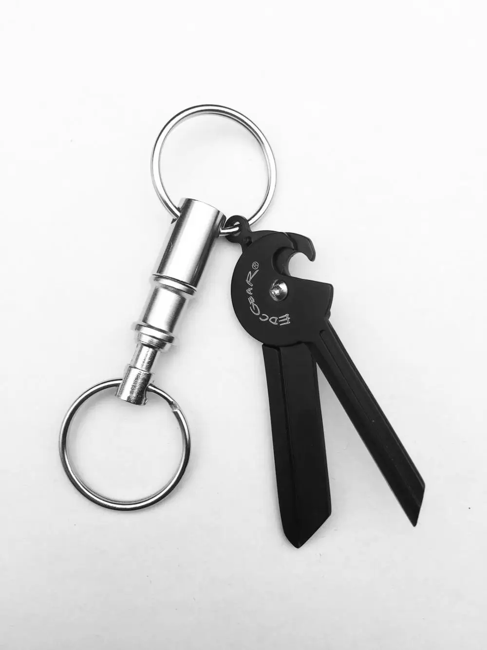 Keychain Black Горячее предложение! Распродажа! Двойная головка брелок для ключей открытый тактический EDC автомобильный карабин скалолазание висячий замок кемпинг туризм выживание - Цвет: Keychain Black
