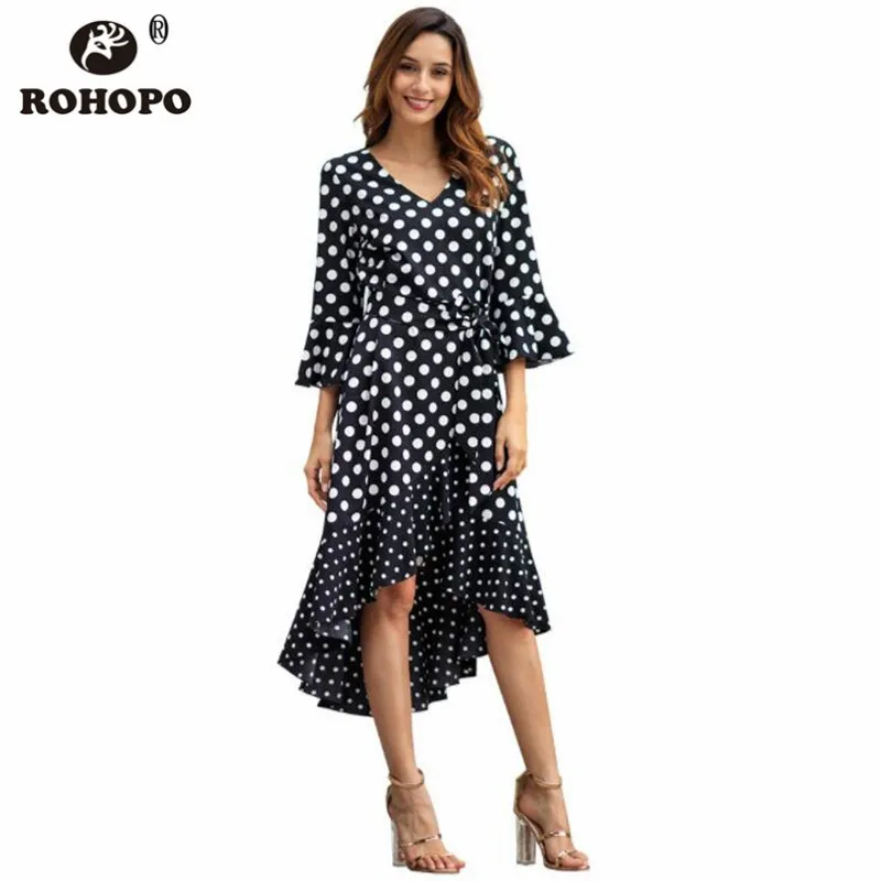 Летнее женское длинное платье в горошек с v образным вырезом и оборками шифоновое