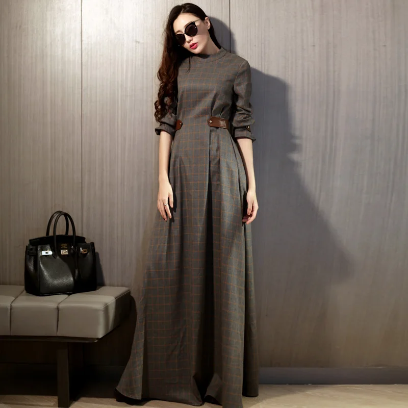 Женское клетчатое платье в пол длинное с длинным рукавом и высокой талией весна