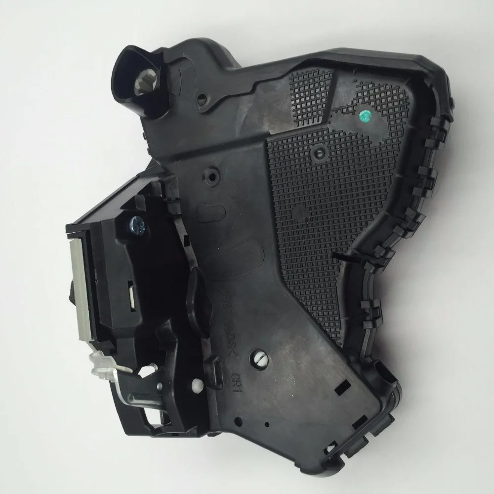 

69030-02130 69030 02130 Front Right FR Power Door Lock Actuators Latch For T oyota S ienna 4Runner