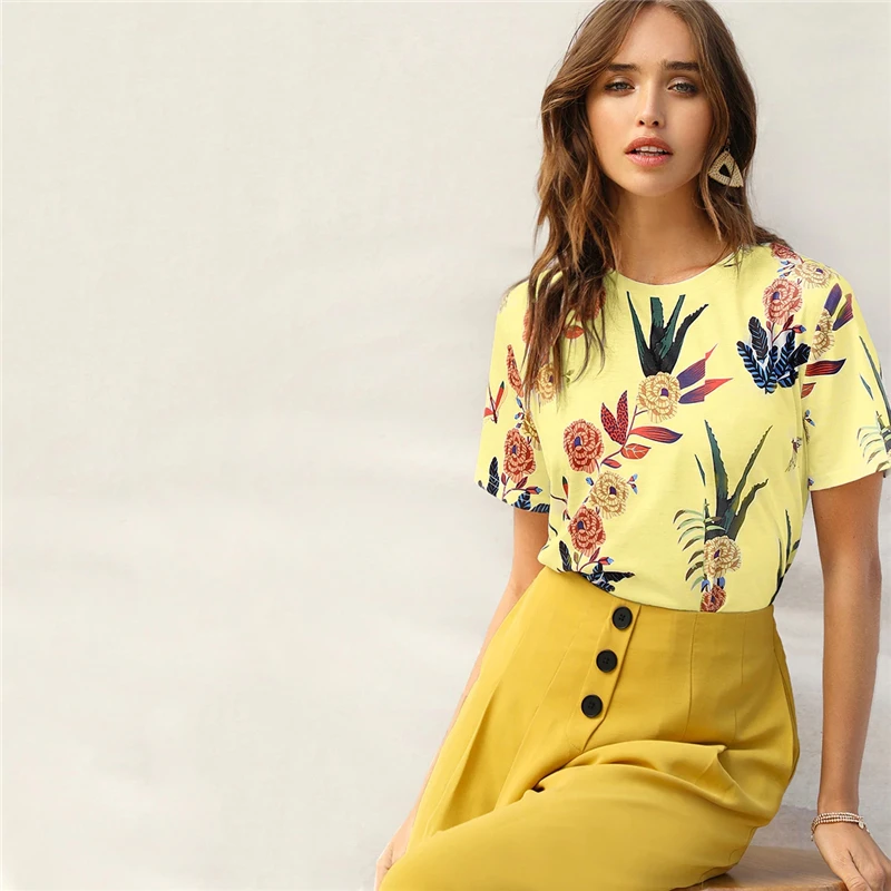 SHEIN Цветочная Футболка С Графическим Принтом Женский Летний Повседневный Топ С Короткими Рукавами И Круглым Вырезом