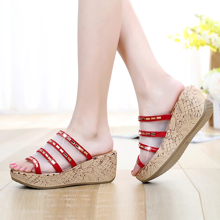 sandals in the summer. The female diamond slope with soft bottom thick soled and slippers a Muffin | Обувь