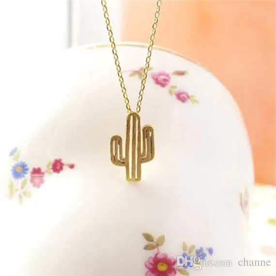 

ZMZ 30pcs/lot 2018 Europe/US fashion minimalist cute girls Charm Jewelry Desert Plant Cactus Pendant Necklace