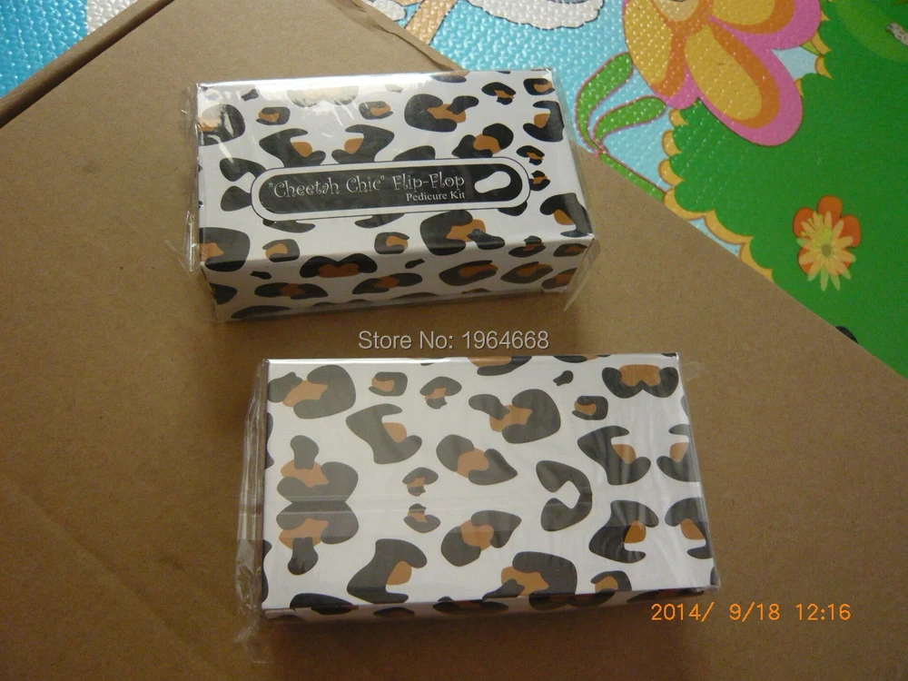 

wedding bridal shower favors gift for guest -- Cheetah Chic Flip Flop Pedicure Kit party favor giveaways 20sets/lot