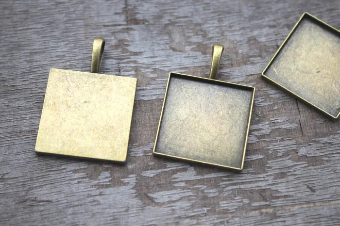 

6pcs Antique bronze Tone square Glass Cabochon settings charm pendants fit 25mm glass dome