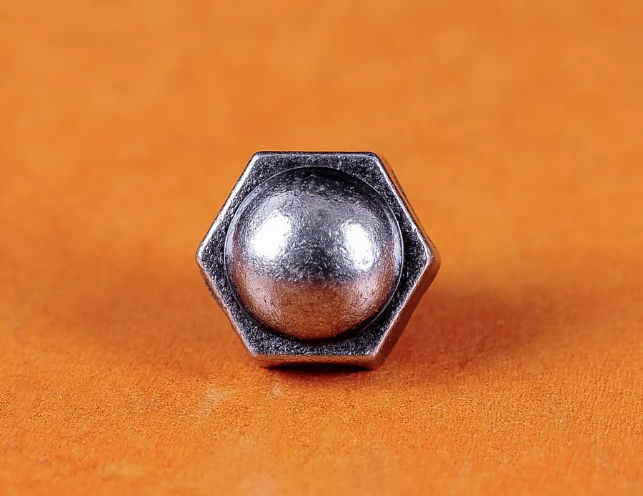 

30pcs Nickel Screw Bolt Rivet Studs Spots 12*10MM Leather Crafts Decor Conchos