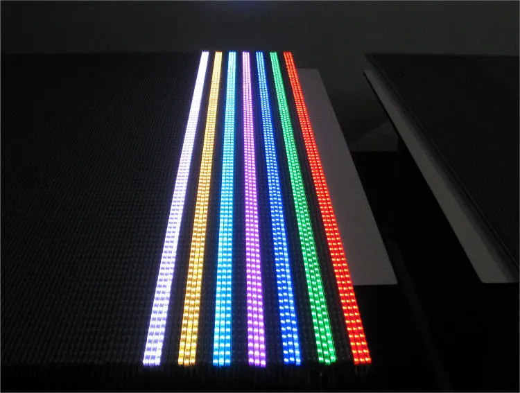 Светодиодный светильник Seven Neon 12 в пост. Тока 500*6 мм 30 шт. 5050 RGB SMD жесткий
