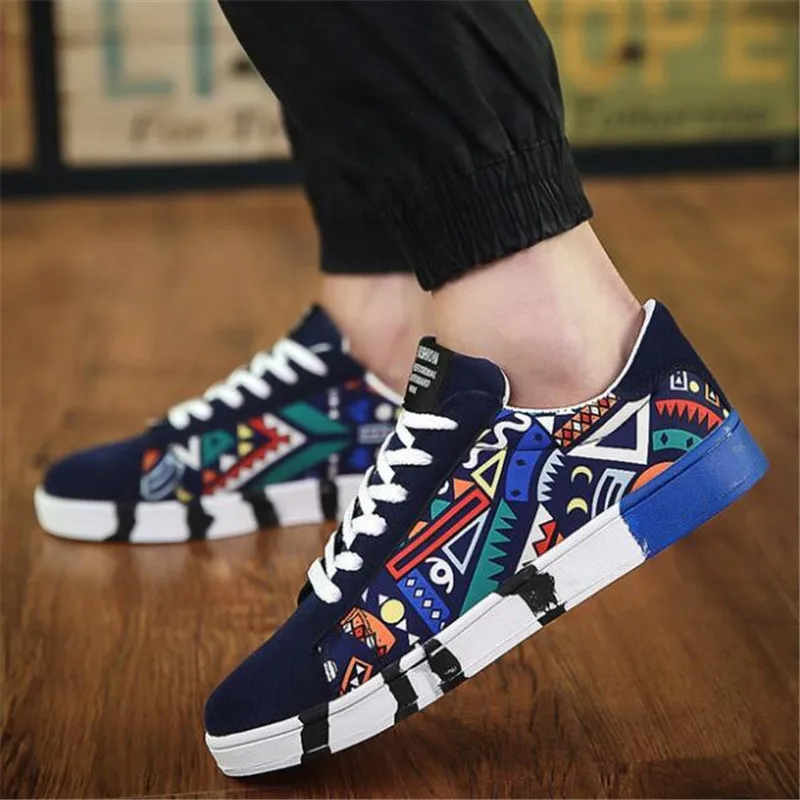 Men's Vulcanize Shoes Lace-up Fashion printed canvas shoes Spring Autumn Flat Black White Blue Casual Male Sneakers 2019 | Обувь