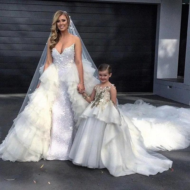 2016 Аппликации Блестками Бальное платье Девушки Цветка Платья Для Свадьбы