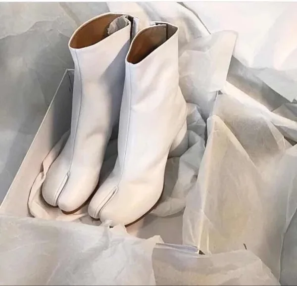 Botines Mujer 2022 Chunky รองเท้าส้นสูงข้อเท้าสั้นสำหรับผู้หญิงสแควร์ Toe สีดำสิทธิบัตรหนังรองเท้า Luxury Tabi bottes