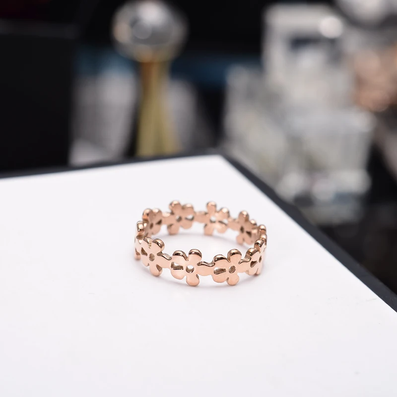 

YUN RUO Fashion Sweet Flower Wedding Ring Couple Rose Gold Color Woman Birthday Gift Party Titanium Steel Jewelry Never Fade