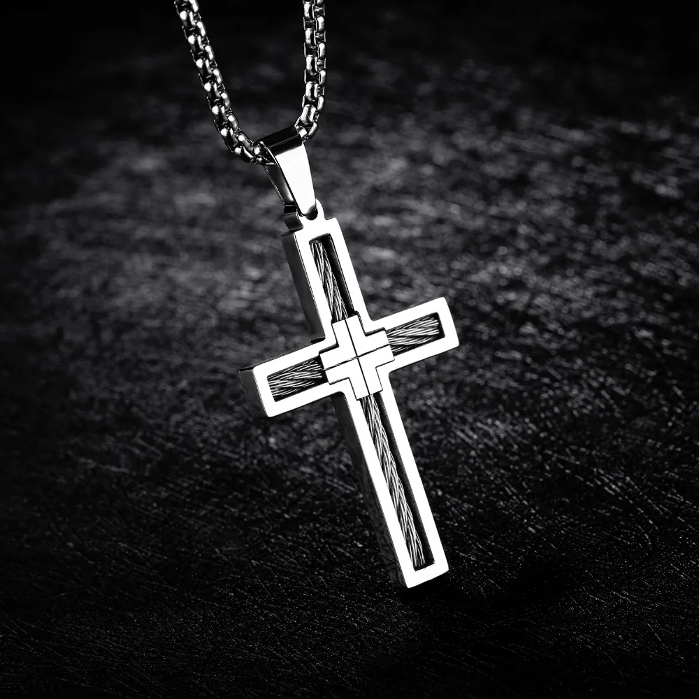 Ожерелье с подвеской-крестом в стиле панк для мужчин инкрустированное золотым