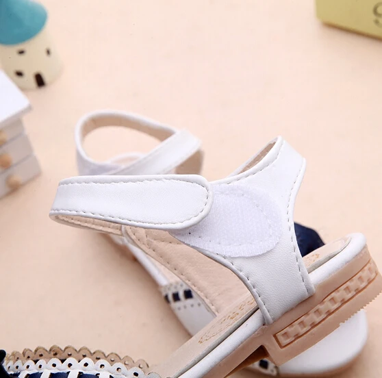 2017 летние новые корейские сандалии для девочек обувь принцессы с бантом детская