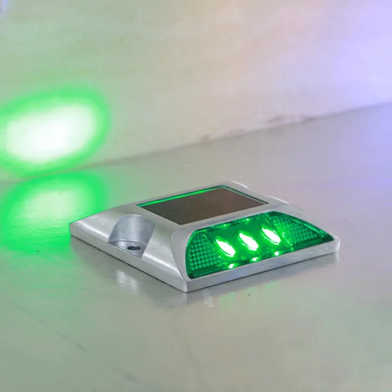 6LED Открытый Солнечный алюминиевый светофор светильник s вилла Пейзаж Водонепроницаемый Солнечный тропинка лампа уличный садовый светильник лампа - Испускаемый цвет: Зеленый