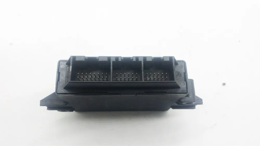 Парковочный модуль OPS 8K для V W Polo 6R Bora Beetle S k o d a Fabia PQ25 7E0 919 475 J /L /R 56D 475|Датчики