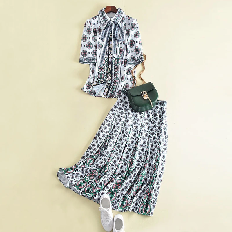 Высокое качество 2018 г. Новые дизайнерские взлетно посадочной полосы Костюм