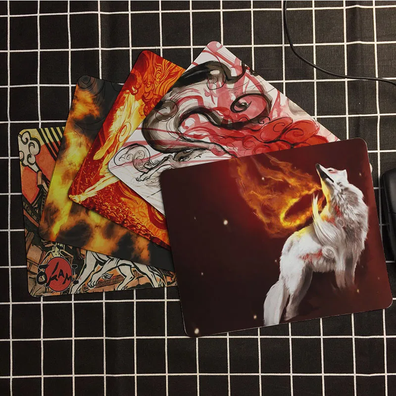 Фантастический Okami огненный красный с девятью хвостами лиса персонализированный