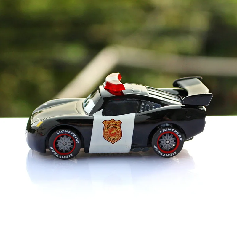 Disney Pixar Cars 3 Lightning 1:55 Полицейская машина литье под давлением брендовые игрушки из