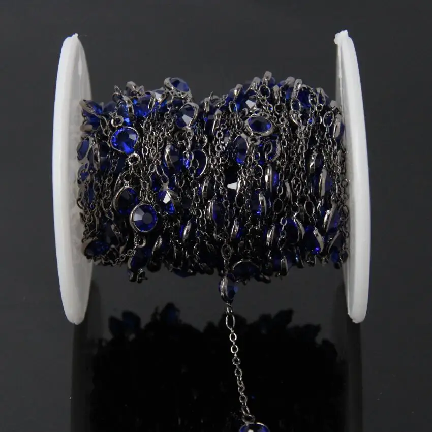 Цепочка из голубого стекла с гранеными кристаллами 6 мм | Украшения и аксессуары