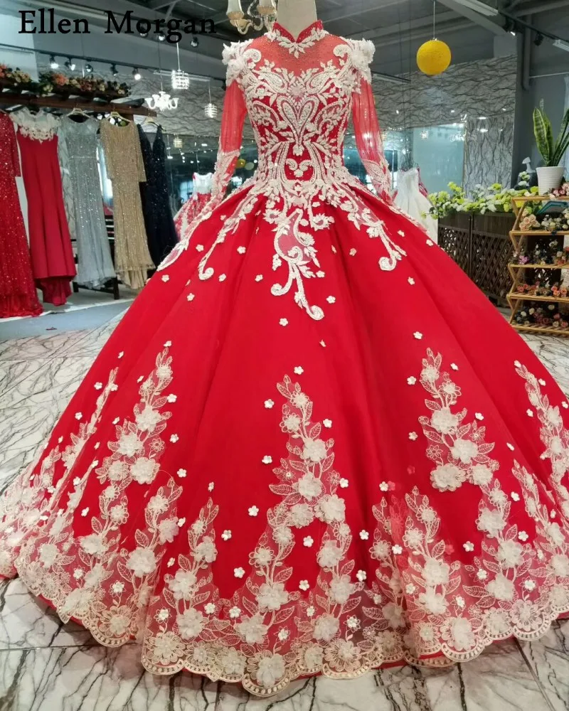 Винтажное свадебное платье с высоким воротом и длинными рукавами жемчугом