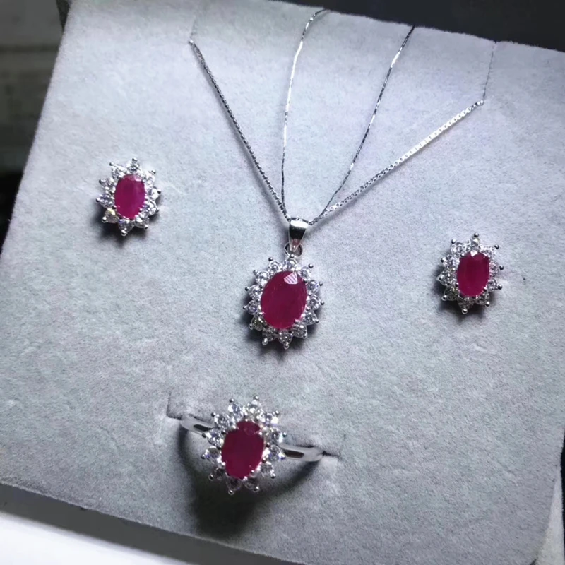 Комплект ювелирных украшений для женщин колье/серьги-гвоздики из 925