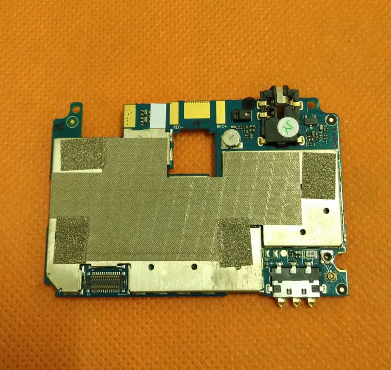 

Original mainboard 3G RAM+16G ROM Motherboard for Jiayu S3 FDD LTE 4G MT6752 Octa Core 5.5" 1920*1080 Free shipping