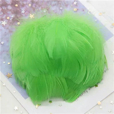Fruit green 100pcs Натуральные гусиные перья 4-8 см, маленькие плавающие цветные перья лебедя, Плюм для рукоделия, свадебные украшения, украшения для дома, 100 шт - Цвет: Fruit green 100pcs
