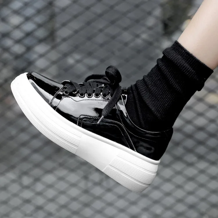 

2019 Spring women flat shoes Genuine Leather platform sneakers women shoes ladies casual lace up flats creepers moccasins