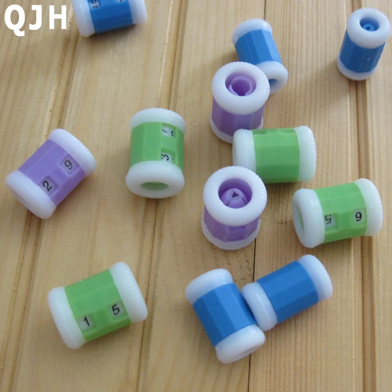 

4Pcs/set ,2 Sizes Plastic Knitting Needles Counter , weaving tools, plastic knitting tools