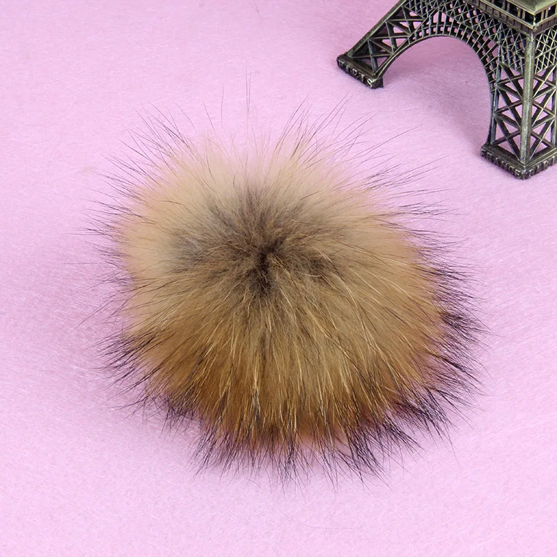 

10pcs/lot Wholesale price 100% Real Raccoon Fur Ball DIY 8-14cm Genuine Fur Pompom For Women Winter Keychain Beanies Hat TWF006