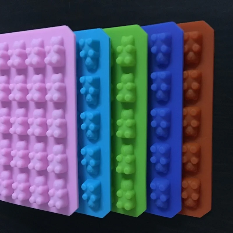 ДЕНЬ ВЕСЕЛО 2016 Мода Кухня Инструменты Торта Прессформы 50 Полость силиконовые Gummy